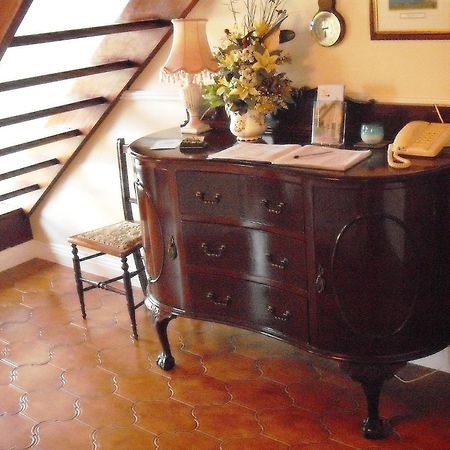 Maryville Bed And Breakfast Nenagh Ngoại thất bức ảnh